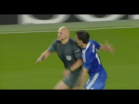 How Did Chelsea Not Get a Penalty Against Barcelona in 2009