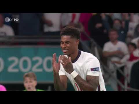 UEFA EURO 2021 -  Finale - Elfmeter / Tiri di rigore / Penalties (Marcus Rashford & Jadon Sancho)