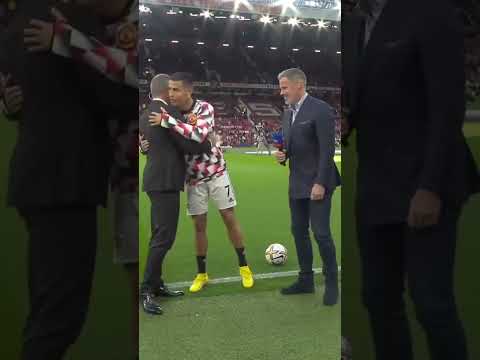 'He blanked me!' | Cristiano Ronaldo ignores Jamie Carragher! 😆