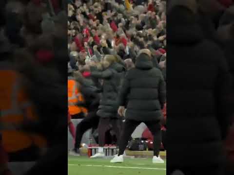 Pep Guardiola DROPS to knees after Salah's goal! 😬