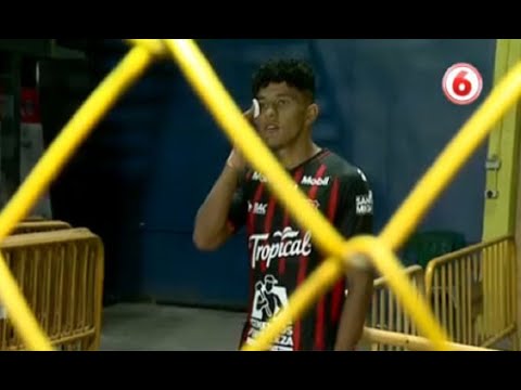 Informe arbitral compromete a Johan Venegas