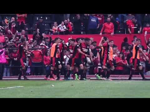 Gol de Djorkaeff Reasco a Gimnasia (2-0)