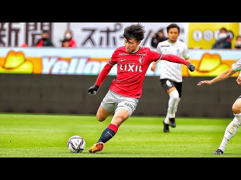 Here Is Why Ayase Ueda Is A Top Striker...