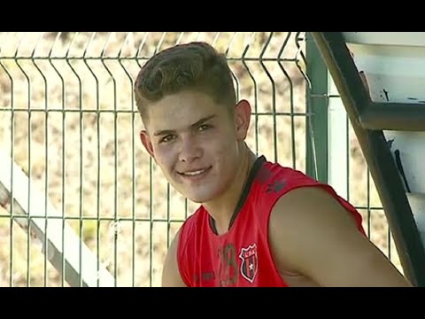 Brandon Aguilera partiría a Inglaterra después del mundial