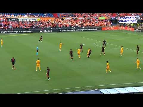 Chris Mepham Kopfstoß, Niederlande-Wales, UEFA Nations League 2022