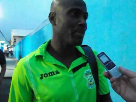 Kendall Wilson del Limon FC