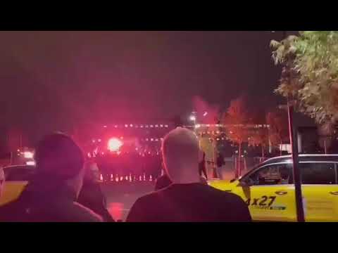 Victor Nelsson'u Şaşırtan Karşılama / Danimarka Milli Takımı Kampında Galatasaray Taraftarından Üçlü