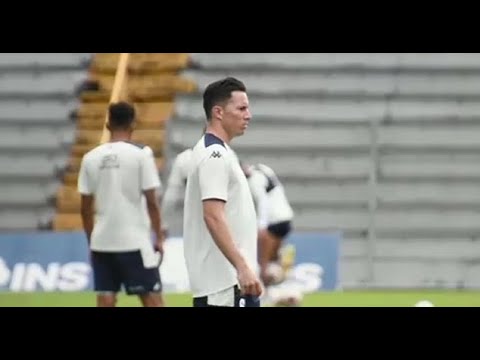 Bryan Oviedo se marcha a la MLS