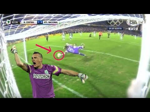 7 veces que ARMANI paralizó a todo el mundo