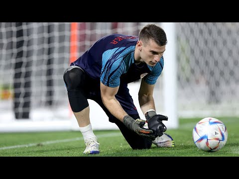 Livaković, Ivušić i Grbić na treningu hrvatske reprezentacije Livaković, Ivušić i Grbić na treningu hrvatske reprezentacije