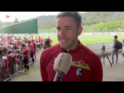 Verteidiger Christian Günter vom SC Freiburg vor dem Bundesliga-Auftakt gegen Mainz