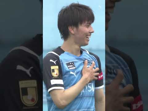 ⚽️💪 Let's throw it back to some of Samurai Blue matchwinner's finest, Ao Tanaka, for Frontale 🐬