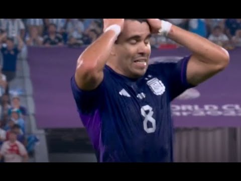 Poland vs Argentina Marcos Acuna very danger shoot moment but he miss a ball FiFa World Cup 2022