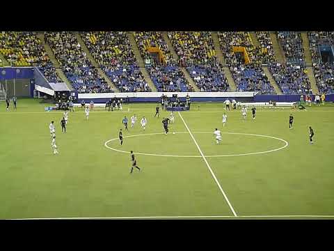 Ismaël Koné of CF Montreal is stopped by Santos Laguna's Carlos Acevedo CONCACAF Champions League
