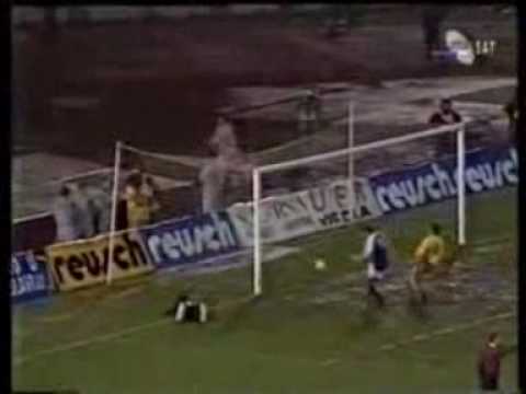 Dragan Stojkovic – The superstar Britain never knew Dragan Stojkovic - The superstar Britain never knew