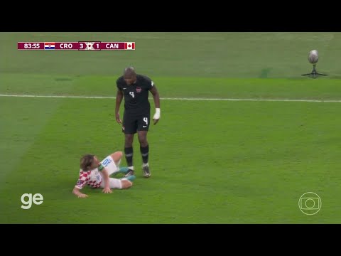 Discussão entre Modrc e jogador do Canadá