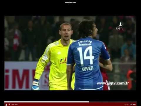Milan Borjan bu pozisyonda çok sinirlendi..