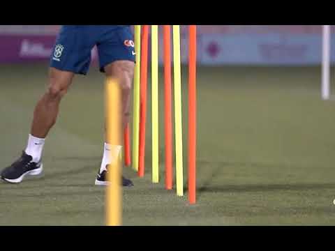 Alex Sandro, Danilo, and Neymar working to get back