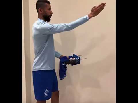 سلمان الفرج يوجه ناصر الدوسري 💙👏