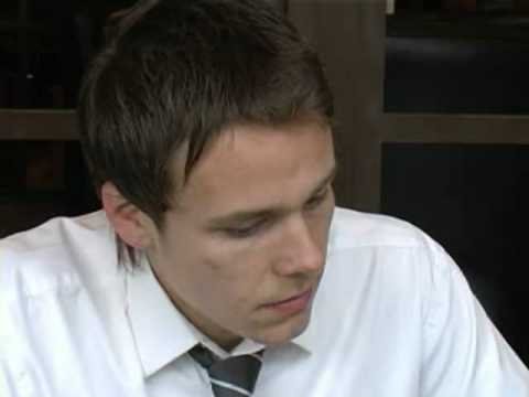 Chris Gunter - Signs for Spurs