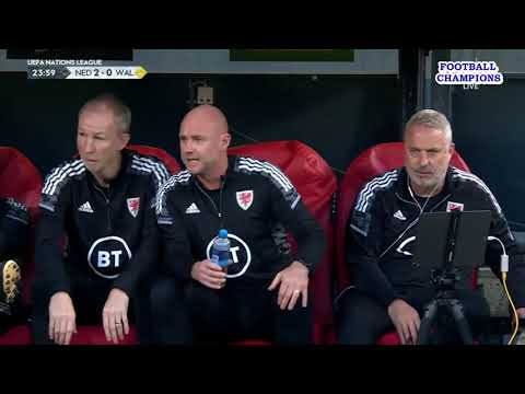 Chris Mepham schob den Gegner zusammen, Niederlande-Wales, UEFA Nations League 2022