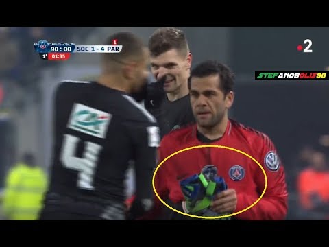 Dani Alves as Goalkeeper 😂 (Full Scene) ⚽ Sochaux Vs PSG 1-4 ⚽ HD #PSG