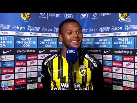 Openda over interview in Nederlands: "Ja, geen probleem voor mij" | #VITher (3-0)