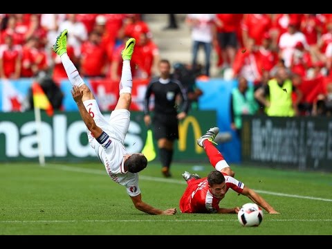 Жесткий фол Фабиана Шера на Левандовски | Hard foul on Fabian Schär Lewandowski