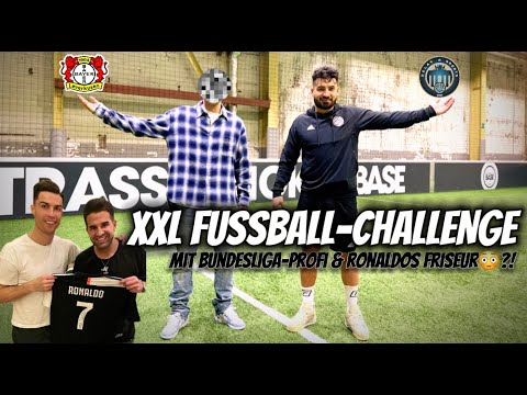XXL Fußballchallenge mit Bundesliga Profi 🔥 // Bundesliga vs. Delay Sports ⚽️😍