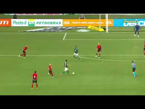 Golazo de Matías Viña