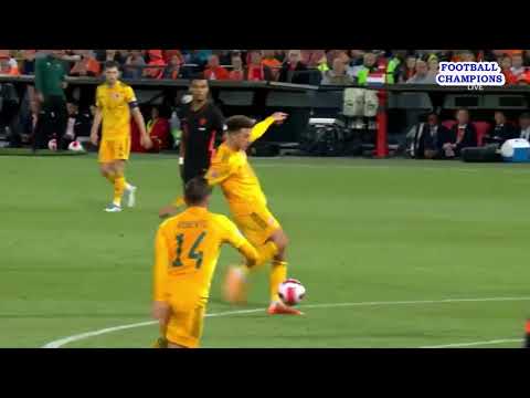 Matthew Smith unerwarteter Tritt, Schock für alle, Niederlande-Wales, UEFA Nations League 2022