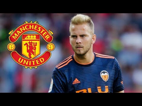 TIN CHUYỂN NHƯỢNG: MU LẤY "MATIC MỚI" UROS RACIC