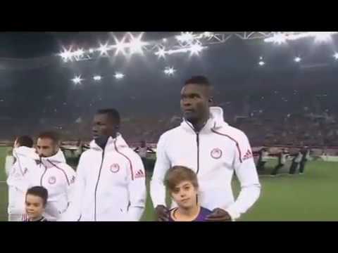 Pape Abou Cissé contre le Milan AC