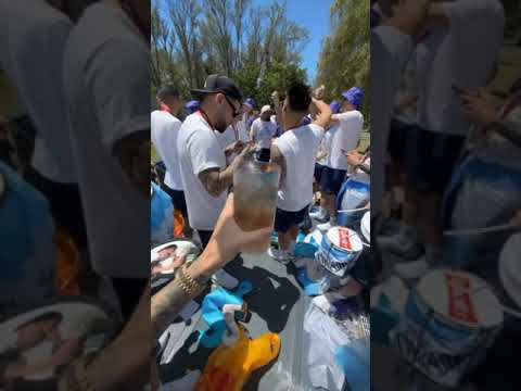 Nicolas Otamendi suspiciously rolling up during Argentina's parade 😂🚬 #shorts