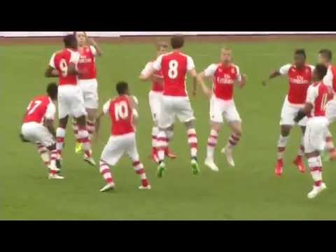 Krystian Bielik's Arsenal First Debut