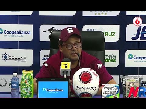 Deportivo Saprissa dio ultimátum a Bryan Oviedo