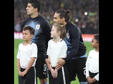 CON ESTE GESTO PATERNAL MARTIN CACERES SE GANO EL APLAUSO DEL PUBLICO  DE WEMBLEY