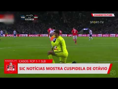 Otávio cospe em Ederson