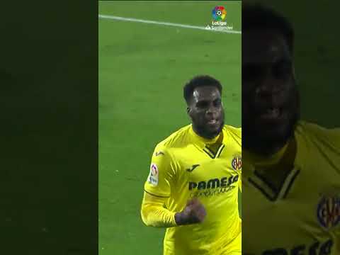 Senegal Vibes! 🦁 🥁  Boulaye Dia #shorts #laligasantander #worldcup #villarreal