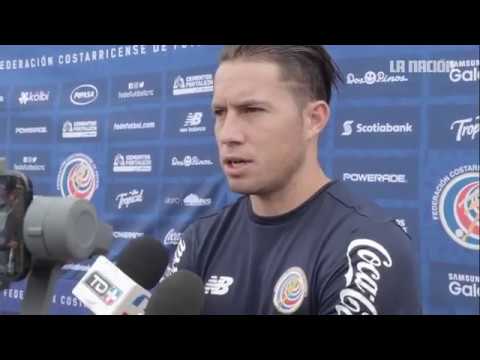 Bryan Oviedo: 'Es muy importante ganar en el partido que nos falta'