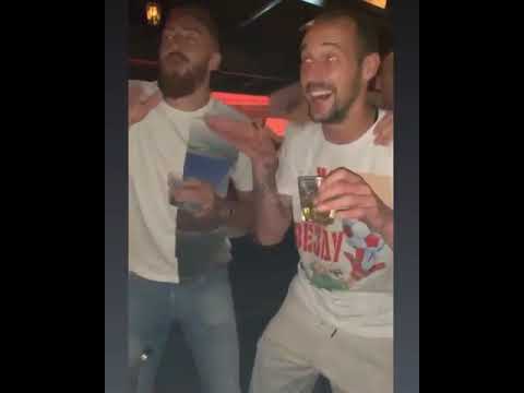 Milan Pavkov i Milan Borjan djuskaju nakon plasmana u ligu šampiona