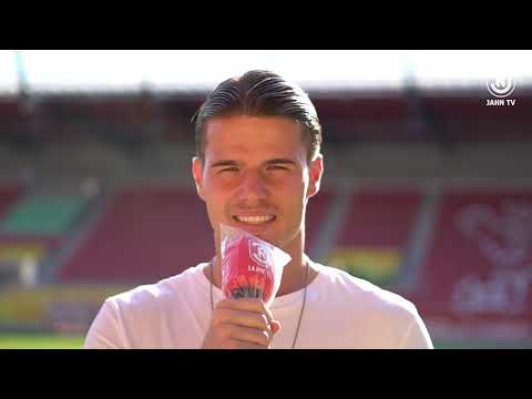 Neuzugang Jan Elvedi stellt sich vor