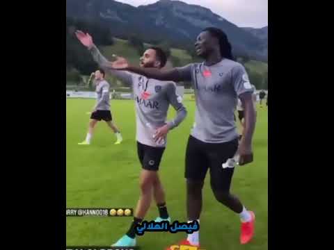 #قوميز يطرد كنو برا😂😂