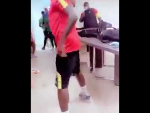 CAN 2021 les lions du Cameroun: Oyongo et Bassogog assurent l’ambiance dans la tanière 🦁🇨🇲