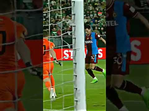 Budapeşte'de Hesabı Açıyor Maxi Gomez 🐂🔥 #shorts