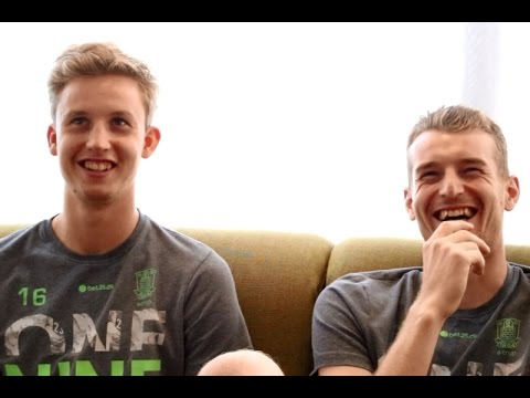 Dobbeltinterview: Hradecky og Rønnow i sofaen | brondby.com