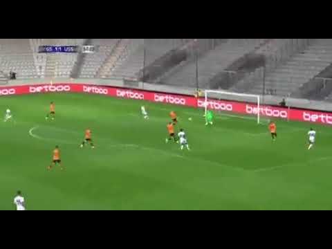 تألق وجدي كشريدة امام غلطة سراي