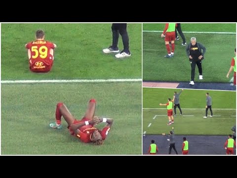 Roma-Venezia 1-1, proteste per un rigore nel finale: Mourinho va via, Abraham e Zalewski amareggiati