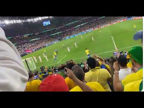 Dominik Livaković saves Neymar's goal
