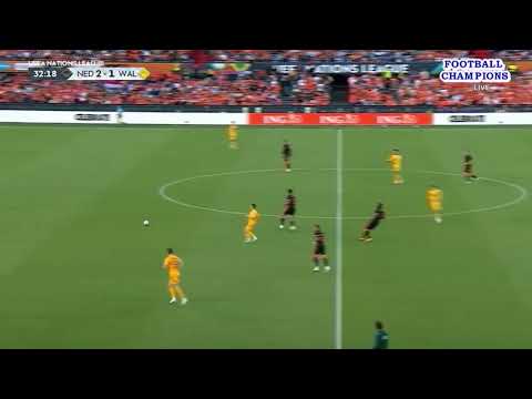 Chris Mepham-Ballpass zu coplayer pretty, Niederlande-Wales, UEFA Nations League 2022